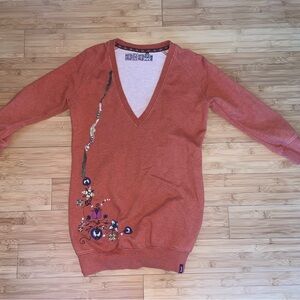 TNA Embroidered V-Neck Rust Sweater